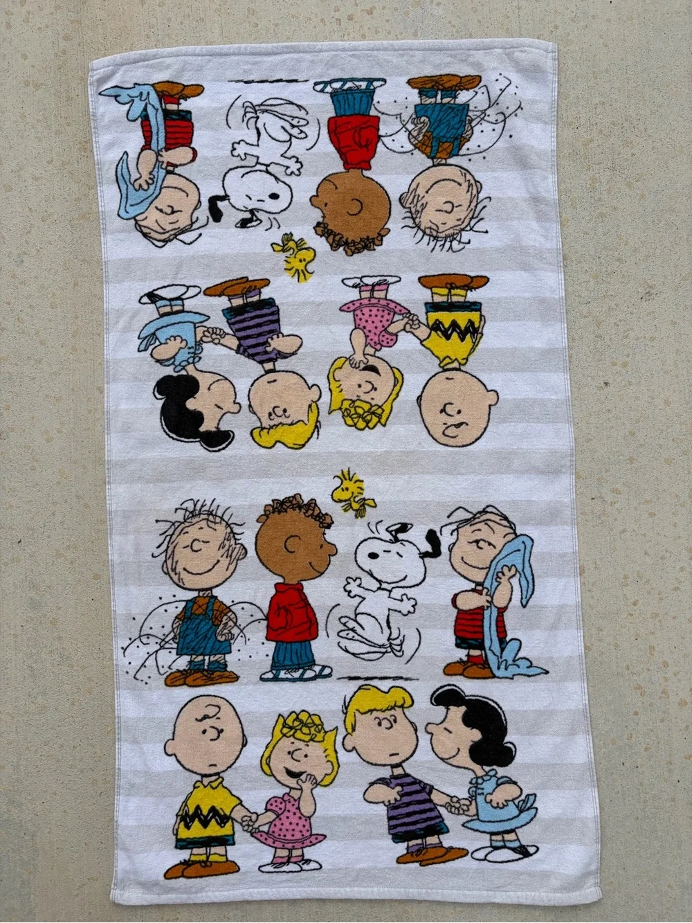 Vintage Peanuts Snoopy Charlie Brown Beach Towel Small 44x22”